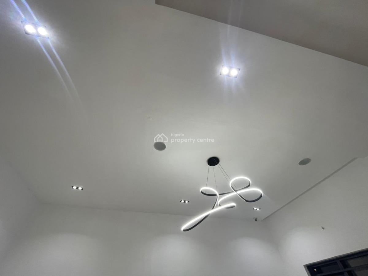 Luxury Mini Flat with Fitted Kitchen, Lekki County Estate, Ikota, Lekki, Lagos, Mini Flat (room and Parlour) for Rent