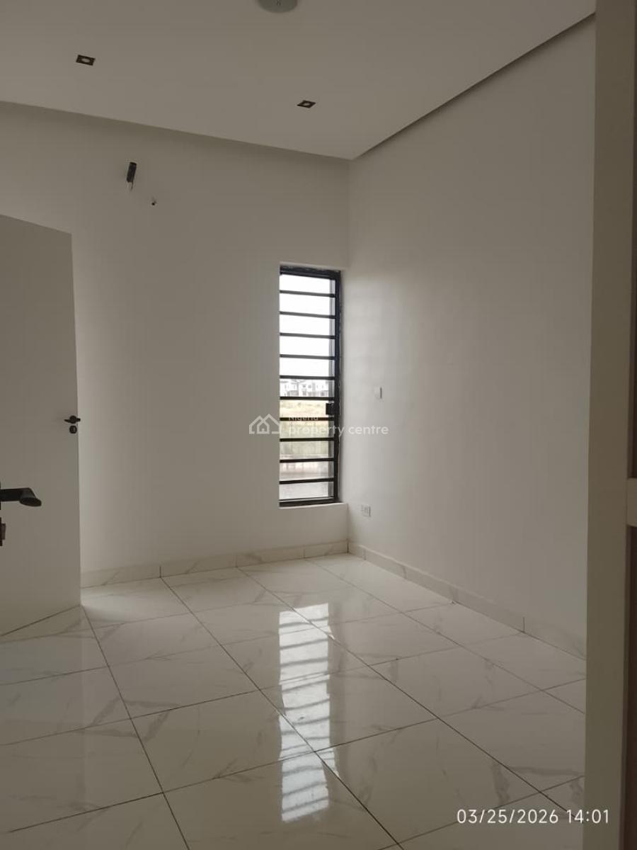 Luxury 5  Bedroom Fully  Detached Duplex with Cinema, Swimming Pool, Chevron, Lekki, Lagos, Detached Duplex for Sale