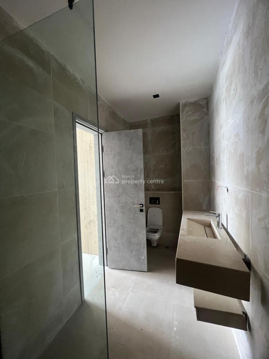 3 Bedroom Apartment, Lekki Phase 1, Lekki, Lagos, Flat / Apartment for Sale