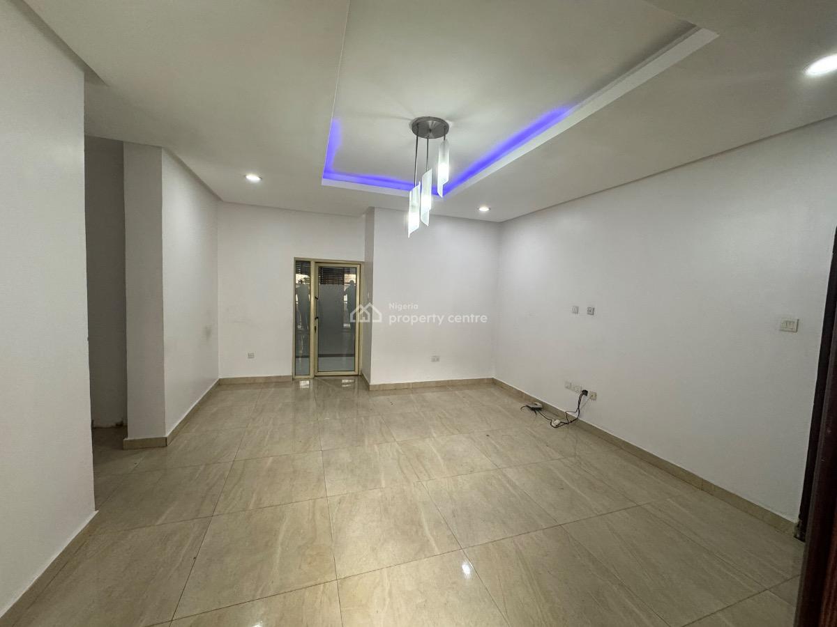 Serviced 2 Bedrooms Flat, Off Admiralty Way, Lekki Phase 1, Lekki, Lagos, Flat / Apartment for Rent