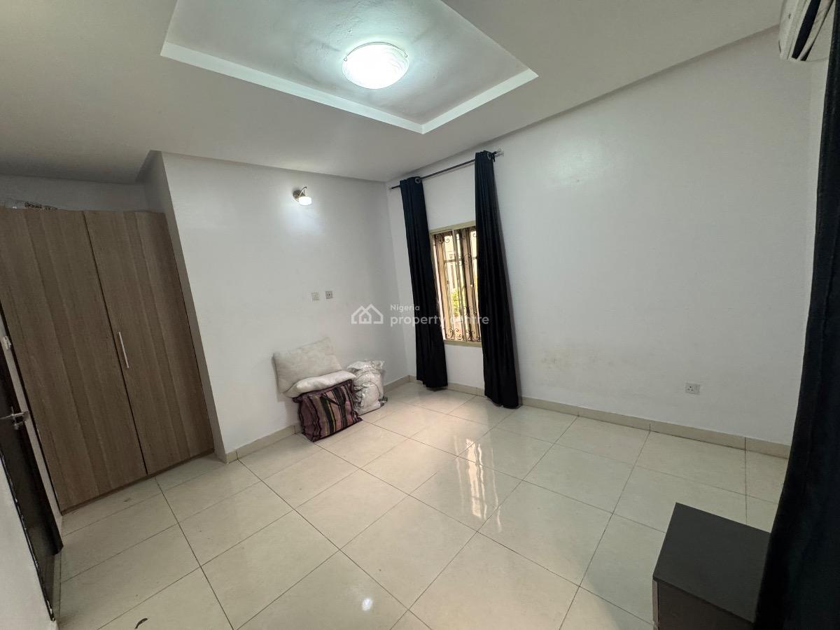 Serviced 2 Bedrooms Flat, Off Admiralty Way, Lekki Phase 1, Lekki, Lagos, Flat / Apartment for Rent