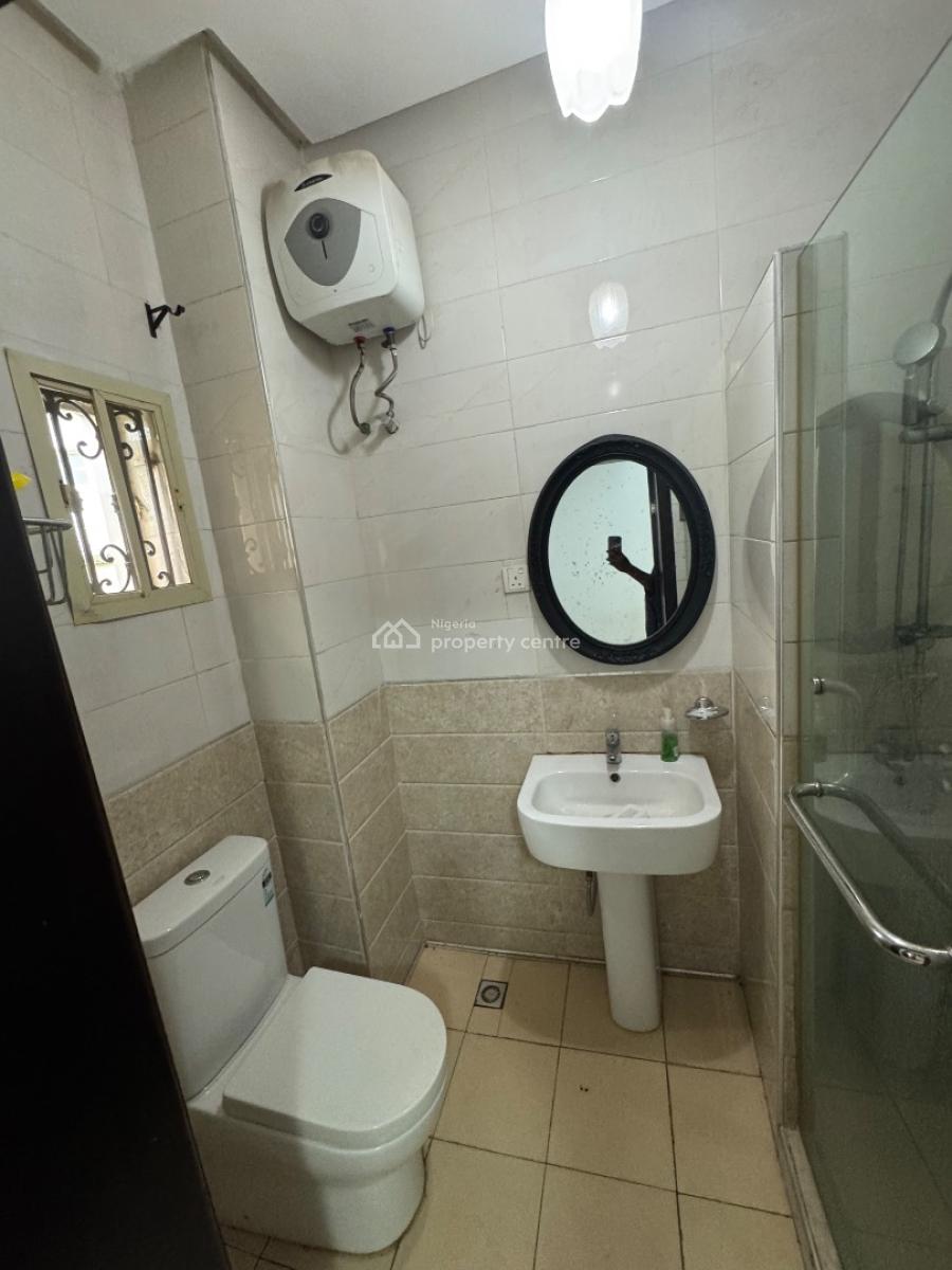 Serviced 2 Bedrooms Flat, Off Admiralty Way, Lekki Phase 1, Lekki, Lagos, Flat / Apartment for Rent