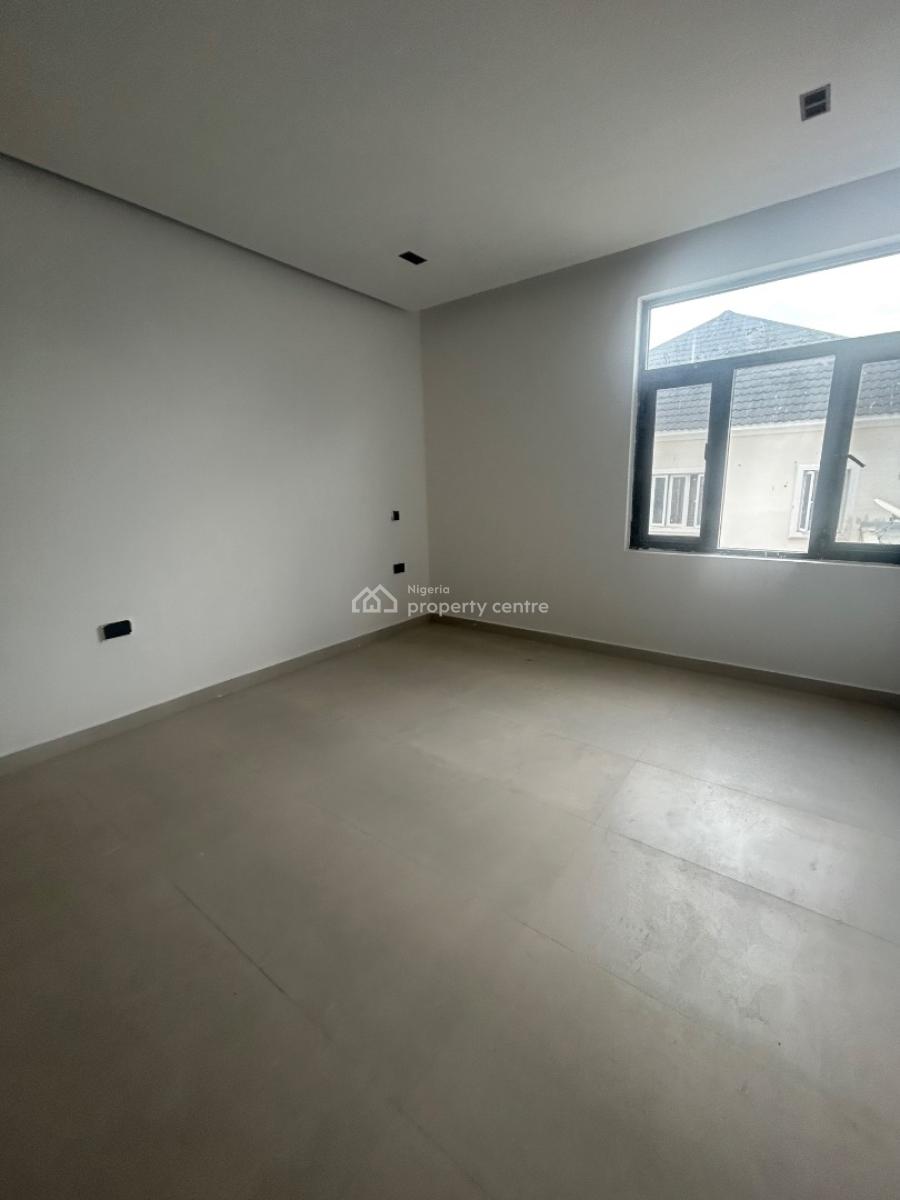 Luxury 3 Bedroom Flat, Lekki Phase 1, Lekki, Lagos, Flat / Apartment for Sale