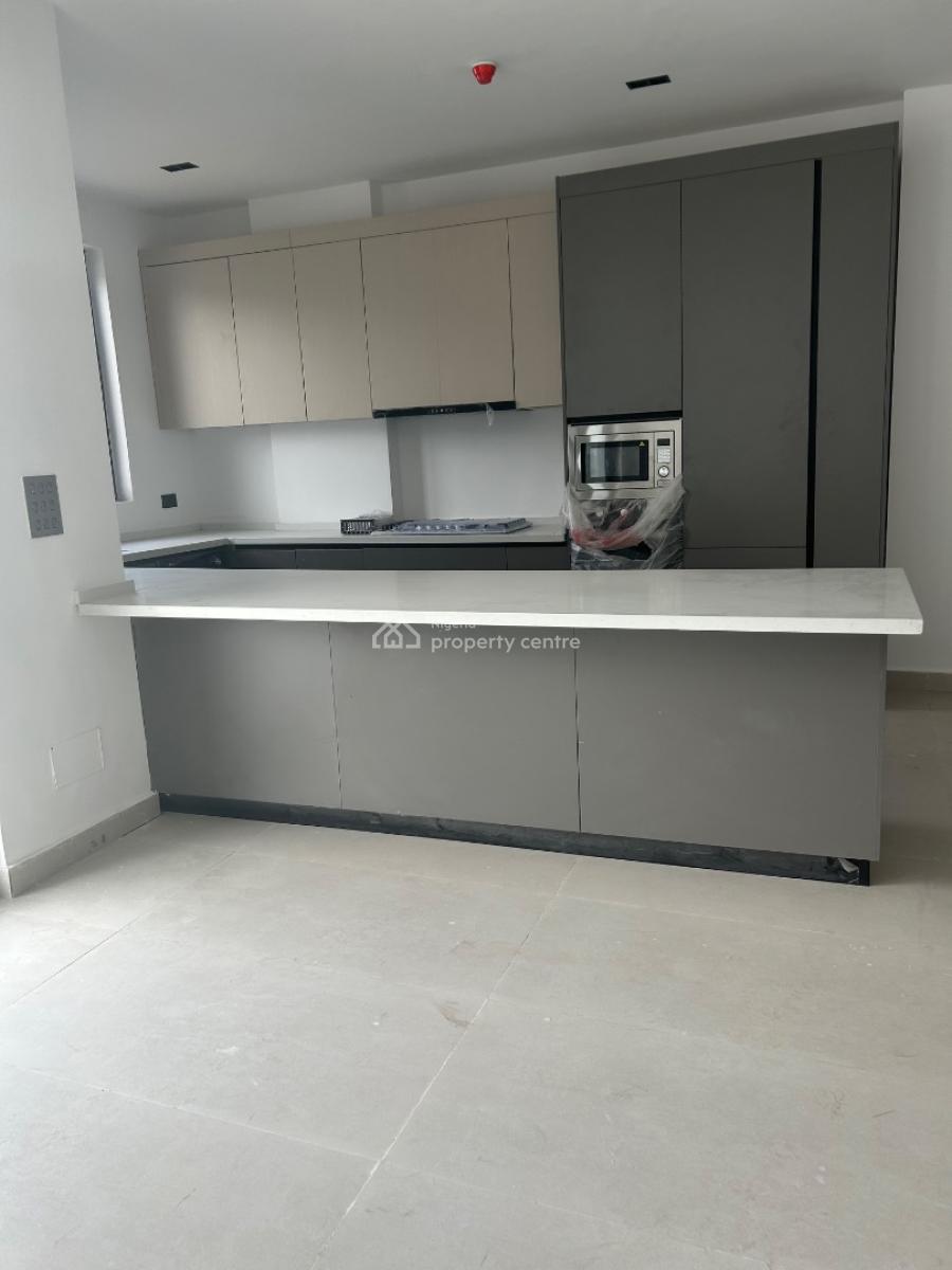 Luxury 3 Bedroom Flat, Lekki Phase 1, Lekki, Lagos, Flat / Apartment for Sale