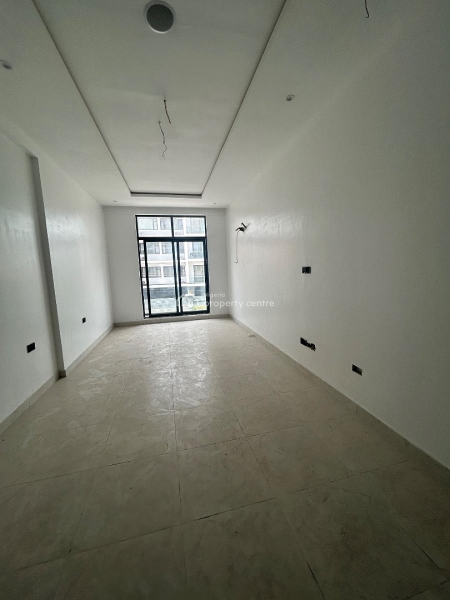 Luxury 3 Bedroom Flat, Lekki Phase 1, Lekki, Lagos, Flat / Apartment for Sale