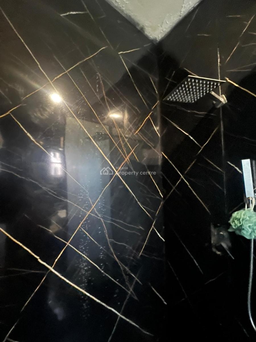 2 Bedroom Apartment, Lekki Phase 1, Lekki, Lagos, Flat / Apartment for Sale