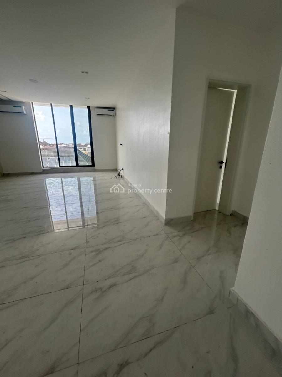 Luxury 1 Bedroom Flat, Lekki Phase 1, Lekki, Lagos, Flat / Apartment for Sale