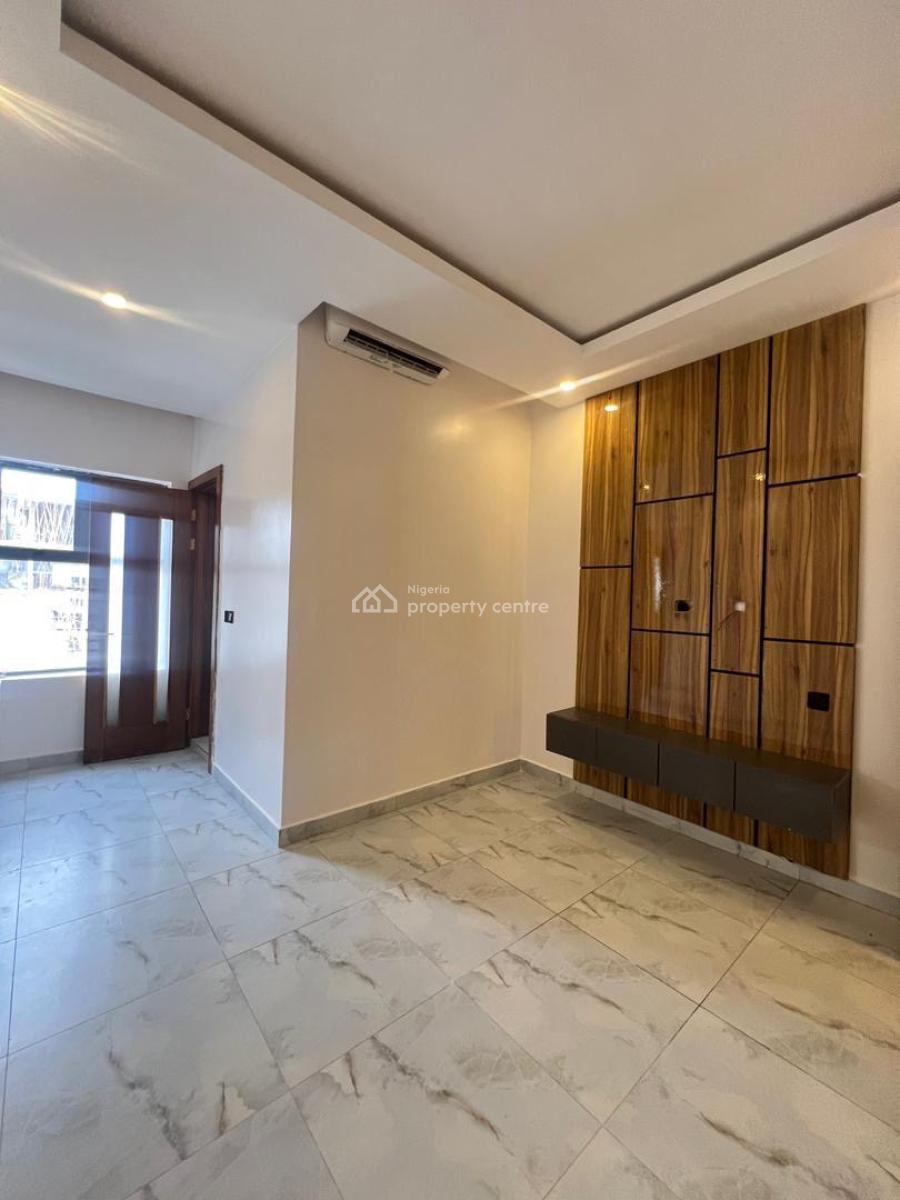 Luxury Two Bed Maisonette with Pool and Gym, Lekki Phase 1, Lekki, Lagos, Flat / Apartment for Sale