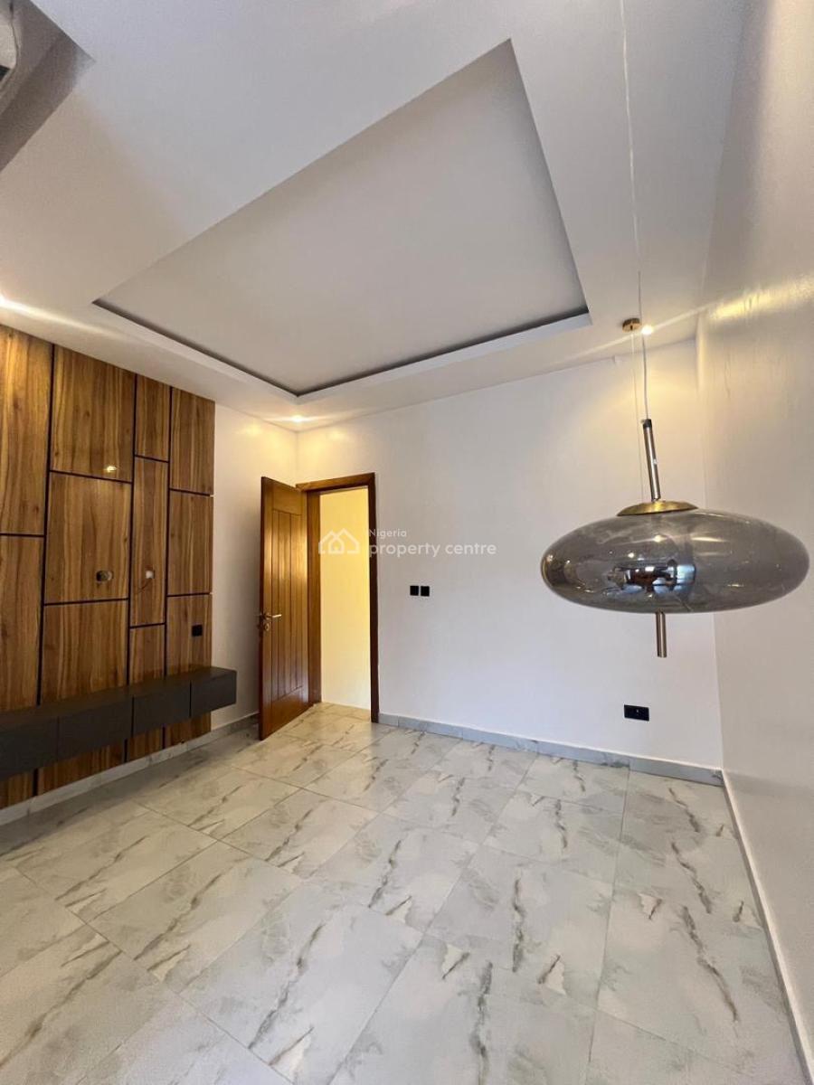 Luxury Two Bed Maisonette with Pool and Gym, Lekki Phase 1, Lekki, Lagos, Flat / Apartment for Sale