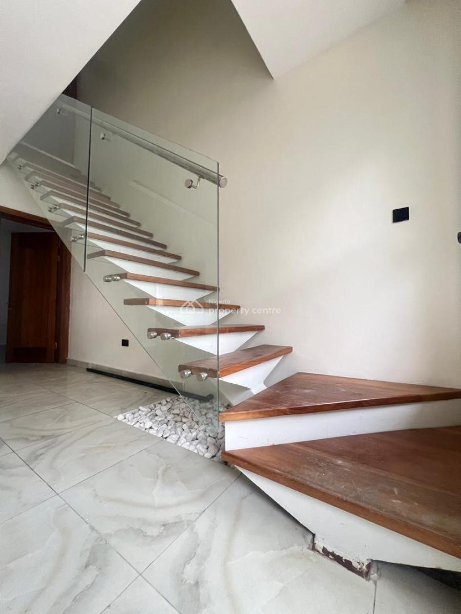 Luxury Two Bed Maisonette with Pool and Gym, Lekki Phase 1, Lekki, Lagos, Flat / Apartment for Sale