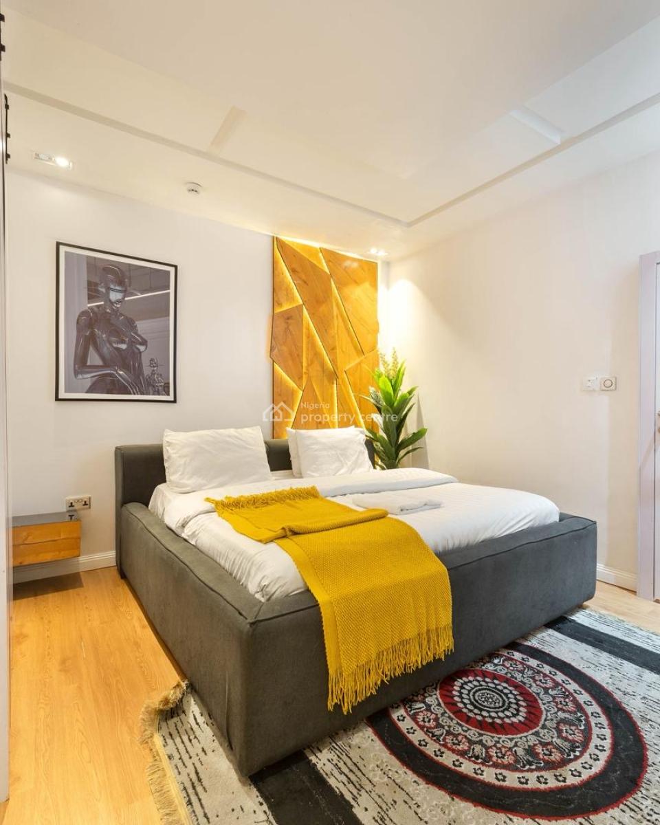 Beautiful and Spacious 2 Bedroom Apartment Available for Bookings!!!, Lekki Phase 1, Lekki, Lagos, Flat / Apartment Short Let