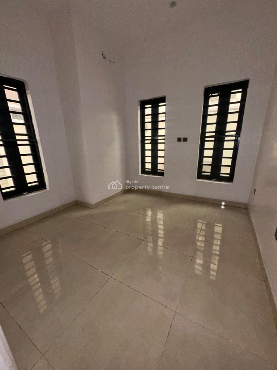 Specious an Newly Renovated 4 Bedroom Semi Detached Duplex, Salem Ilasan, Lekki, Lagos, Semi-detached Duplex for Rent