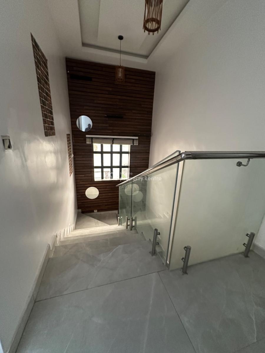 Specious an Newly Renovated 4 Bedroom Semi Detached Duplex, Salem Ilasan, Lekki, Lagos, Semi-detached Duplex for Rent