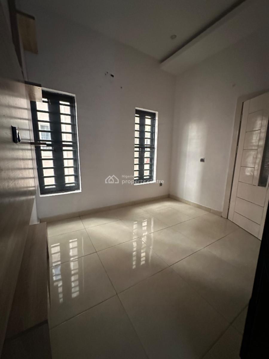 Specious an Newly Renovated 4 Bedroom Semi Detached Duplex, Salem Ilasan, Lekki, Lagos, Semi-detached Duplex for Rent