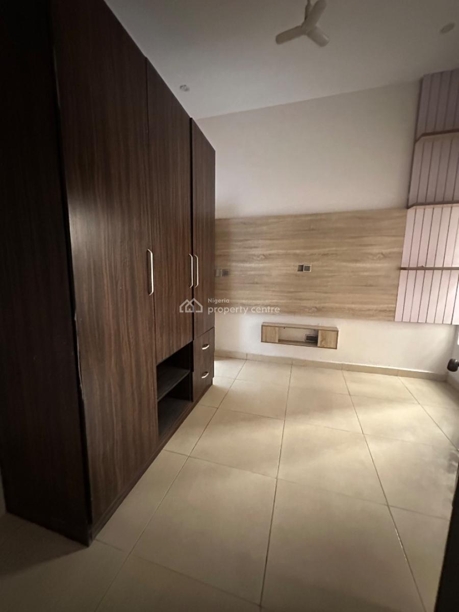 Specious an Newly Renovated 4 Bedroom Semi Detached Duplex, Salem Ilasan, Lekki, Lagos, Semi-detached Duplex for Rent