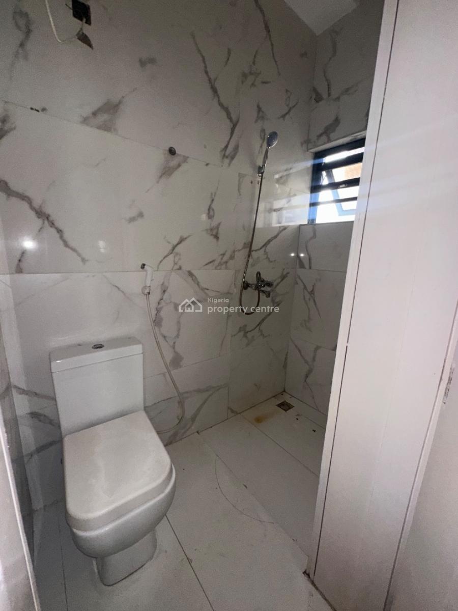 Specious an Newly Renovated 4 Bedroom Semi Detached Duplex, Salem Ilasan, Lekki, Lagos, Semi-detached Duplex for Rent