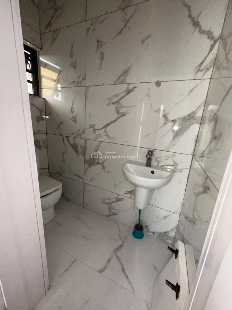 Specious an Newly Renovated 4 Bedroom Semi Detached Duplex, Salem Ilasan, Lekki, Lagos, Semi-detached Duplex for Rent