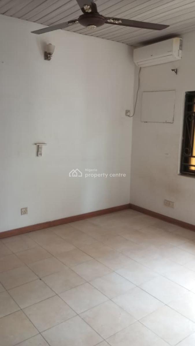 3 Bedroom Terraced with Bq, Alpha Beach Road, Lekki, Lagos, Terraced Duplex for Rent