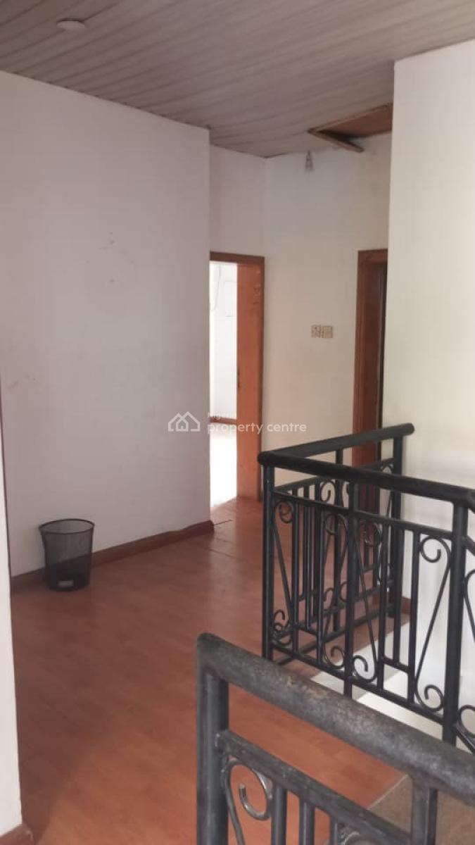 3 Bedroom Terraced with Bq, Alpha Beach Road, Lekki, Lagos, Terraced Duplex for Rent