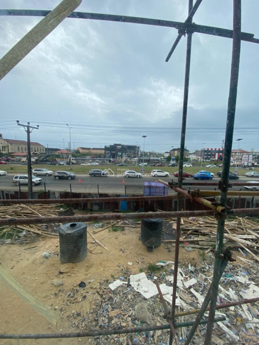 Bran New 200 Square Metre Show Room Upstairs and Downstairs, Chevron, Lekki Phase 2, Lekki, Lagos, Plaza / Complex / Mall for Rent