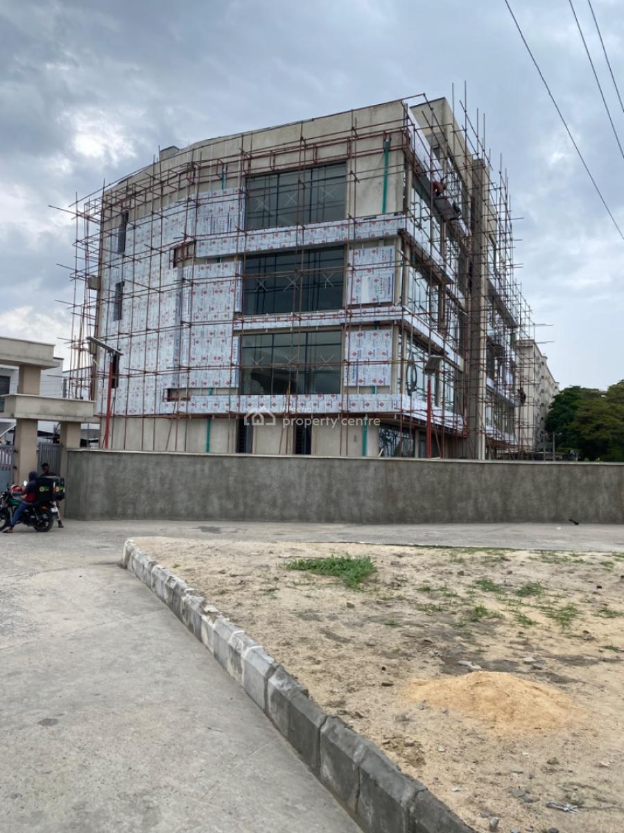 Bran New 200 Square Metre Show Room Upstairs and Downstairs, Chevron, Lekki Phase 2, Lekki, Lagos, Plaza / Complex / Mall for Rent