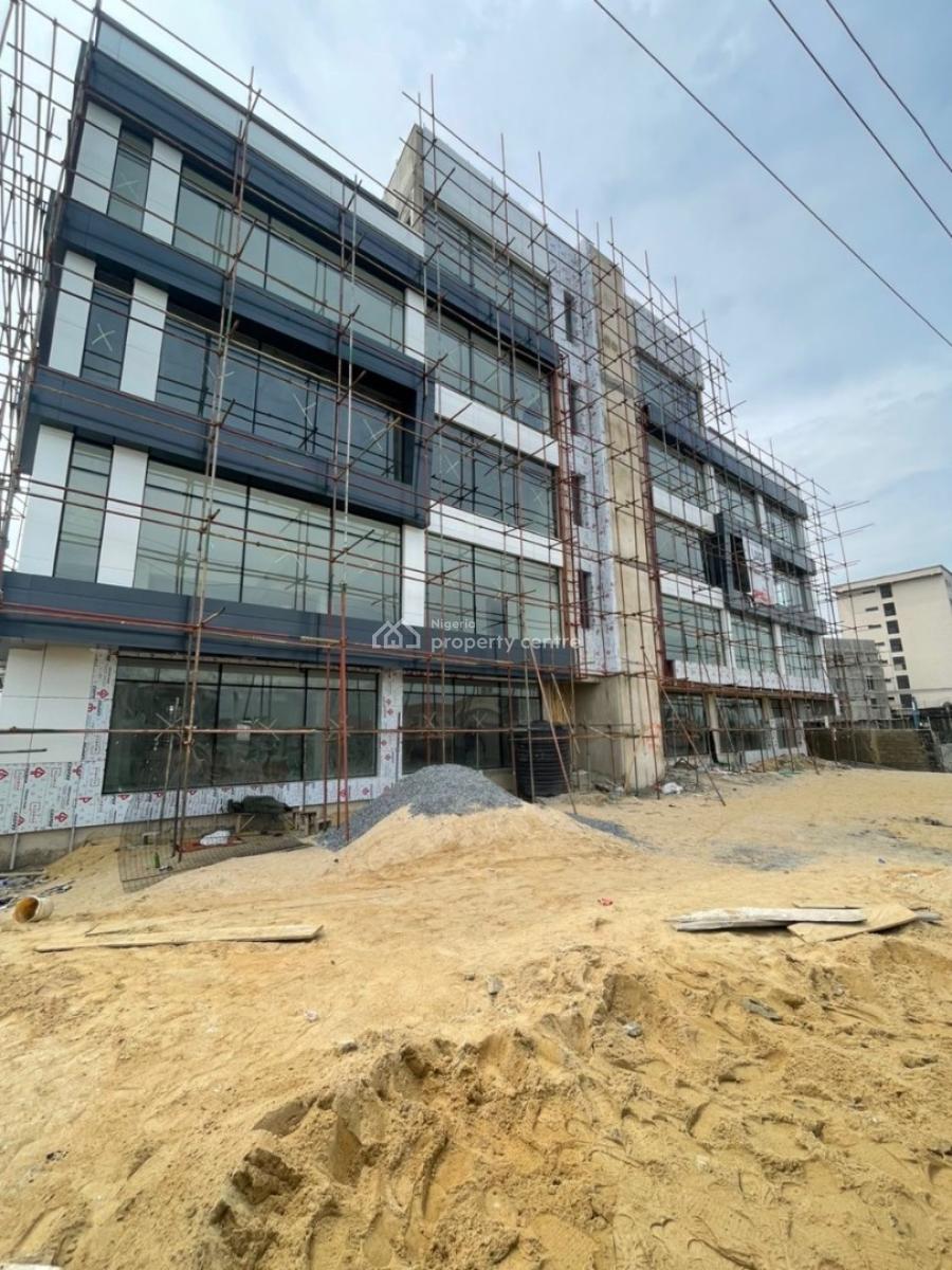 Brand New 200 Square Metres Show Room Upstairs and Downstairs, Chevron, Lekki Phase 2, Lekki, Lagos, Plaza / Complex / Mall for Rent