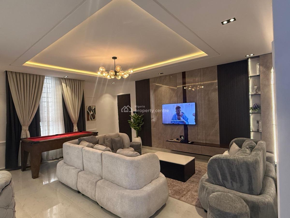 3 Bedroom Apartment with Bq, Lekki Phase 1, Lekki, Lagos, Flat / Apartment for Rent