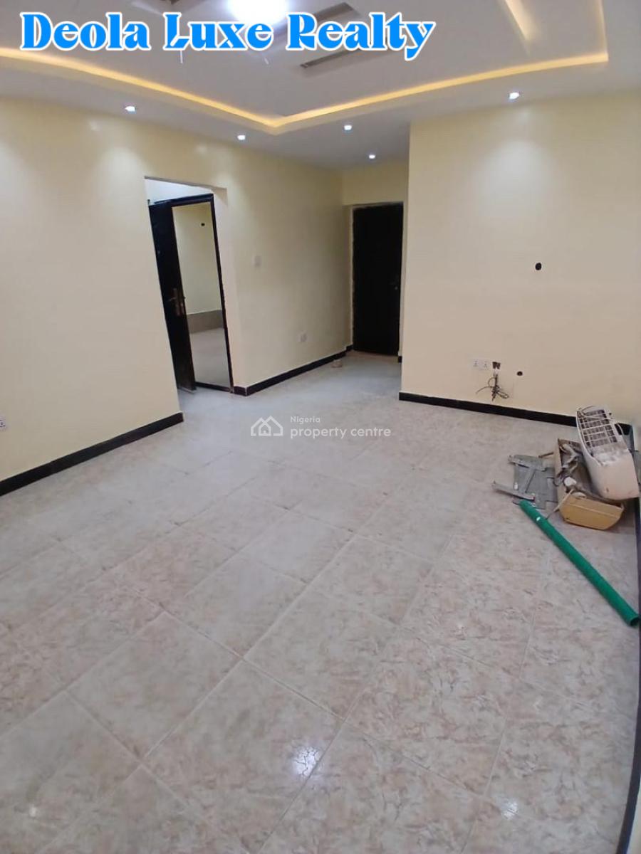 a Nice and Spacious 2 Bedrooms Self Serviced Apartment, Close to Dowel College, Lekki Phase 1, Lekki, Lagos, Flat / Apartment for Rent