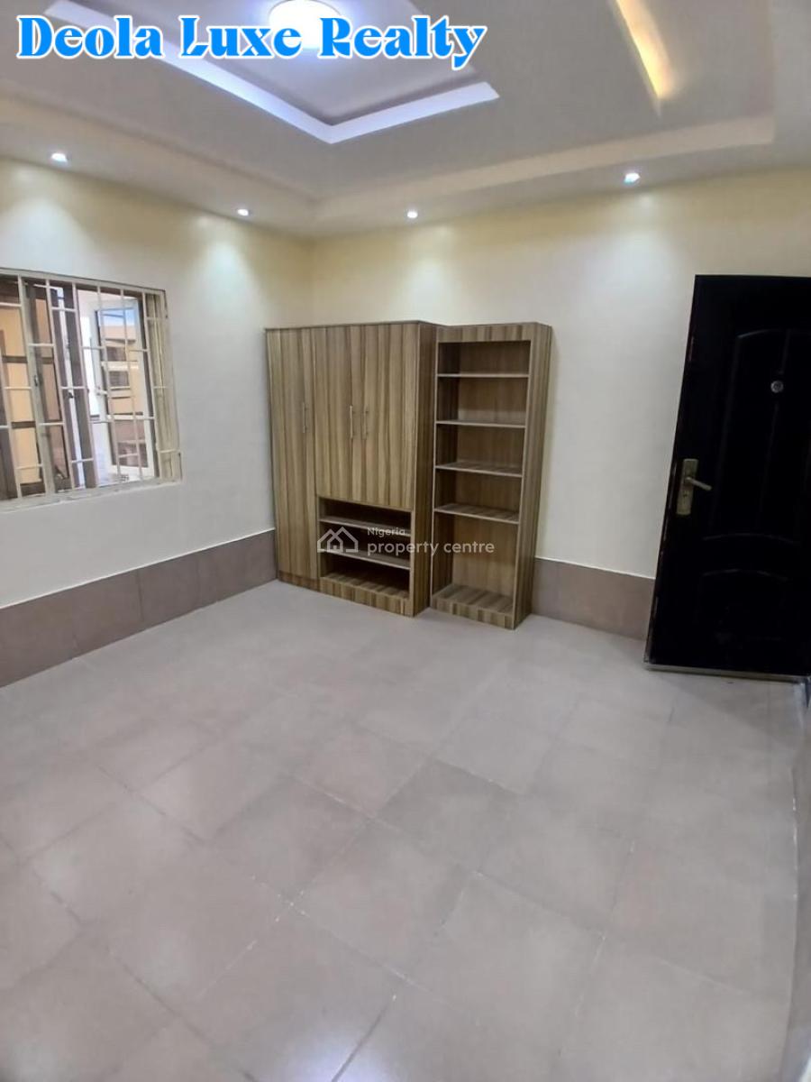 a Nice and Spacious 2 Bedrooms Self Serviced Apartment, Close to Dowel College, Lekki Phase 1, Lekki, Lagos, Flat / Apartment for Rent