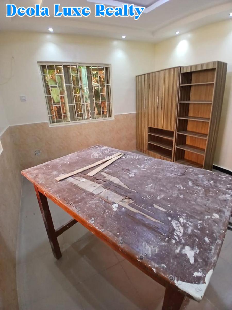 a Nice and Spacious 2 Bedrooms Self Serviced Apartment, Close to Dowel College, Lekki Phase 1, Lekki, Lagos, Flat / Apartment for Rent