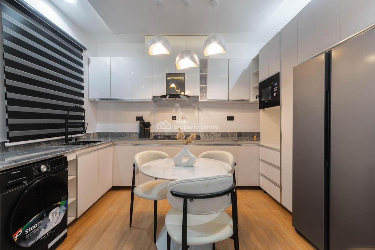 Experience Luxury Living at Its Finest in This Exquisite 3-bedroom, Lekki Phase 1, Lekki, Lagos, Flat / Apartment Short Let