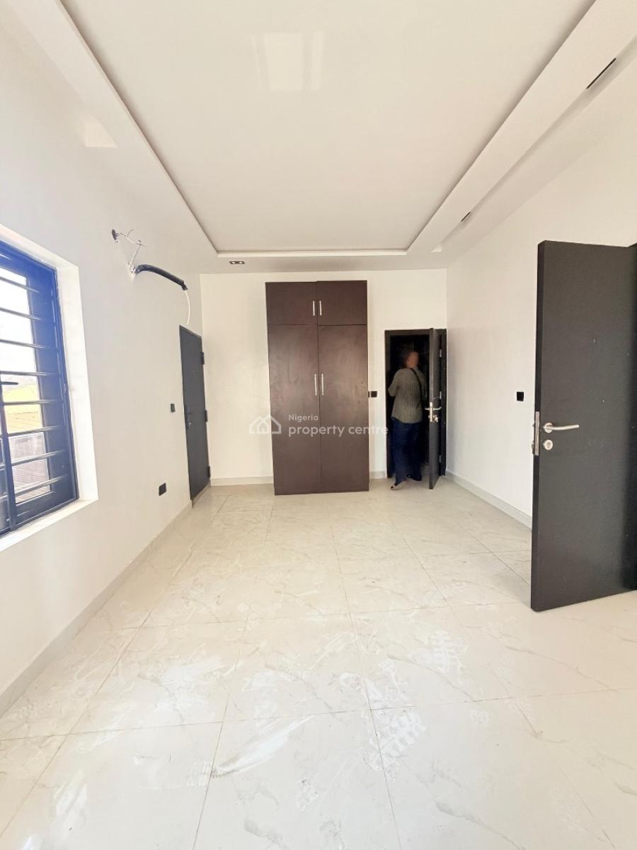 Exquisitely Built 4 Bedroom Fully  Detached Duplex with a Bq in Estate, Gra Phase 1, Magodo, Lagos, Detached Duplex for Sale