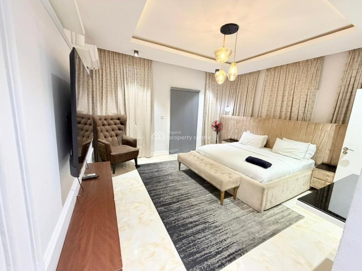 Escape to Serene Luxury in Our Exquisite 2 Bedrooms Mini Flat, Lekki Phase 1, Lekki, Lagos, Flat / Apartment Short Let
