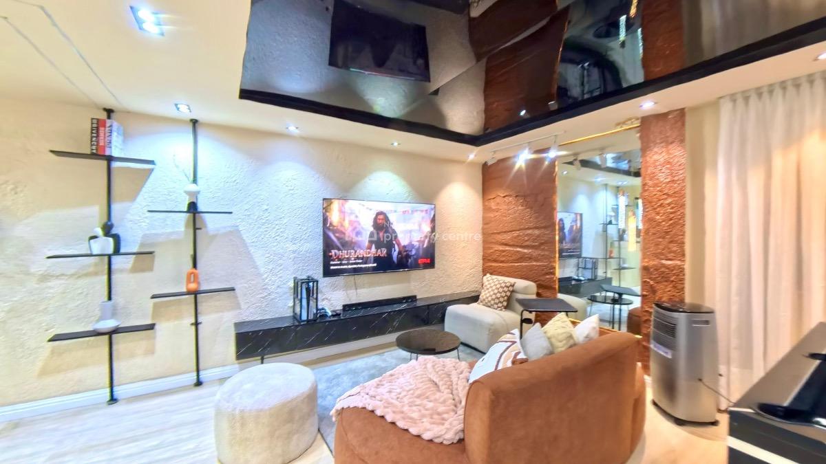 Experience Luxury Living in Our Stunning 3-bedroom House, Perfectly Lo, Lekki Phase 1, Lekki, Lagos, Flat / Apartment Short Let