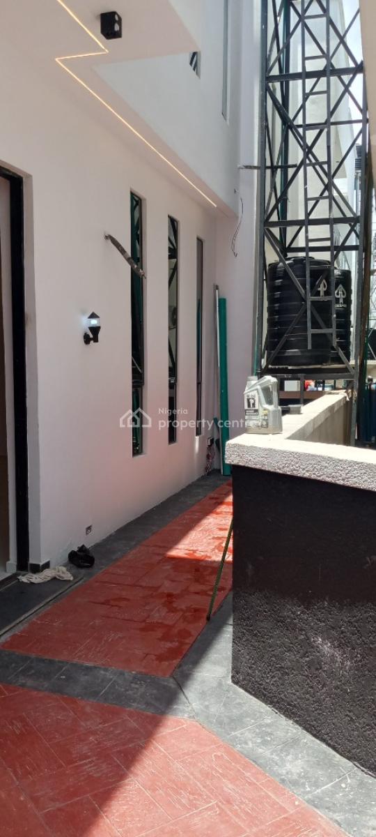 Self Compound 4 Bedrooms  Semi-detached Duplex, Chevron, Ajah, Lagos, Semi-detached Duplex for Sale