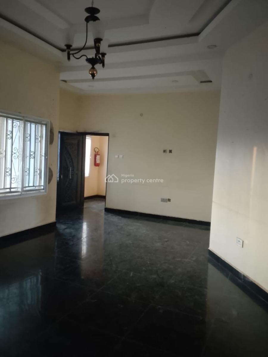 Excellent Spacious 2 Bedroom Apartment, Behind Dunamis, Lugbe District, Abuja, Flat / Apartment for Rent