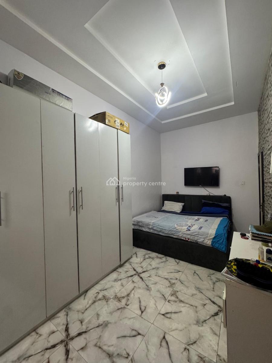 Distress 4 Bedroom Semi Detached Duplex with Bq, Ikota, Lekki, Lagos, Semi-detached Duplex for Sale