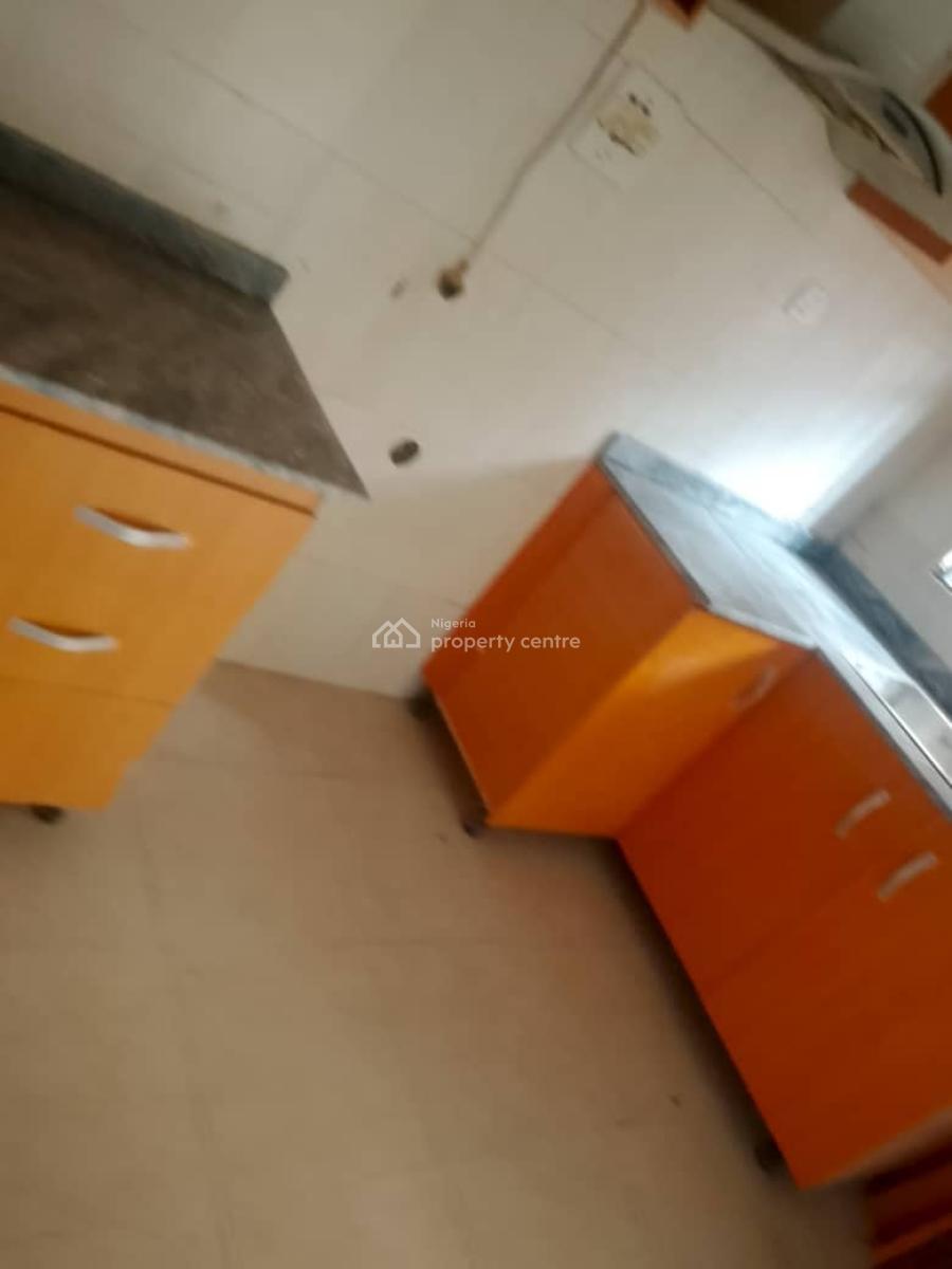 Clean 3 Bedroom, Peace Estate, Oregun, Ikeja, Lagos, Flat / Apartment for Rent