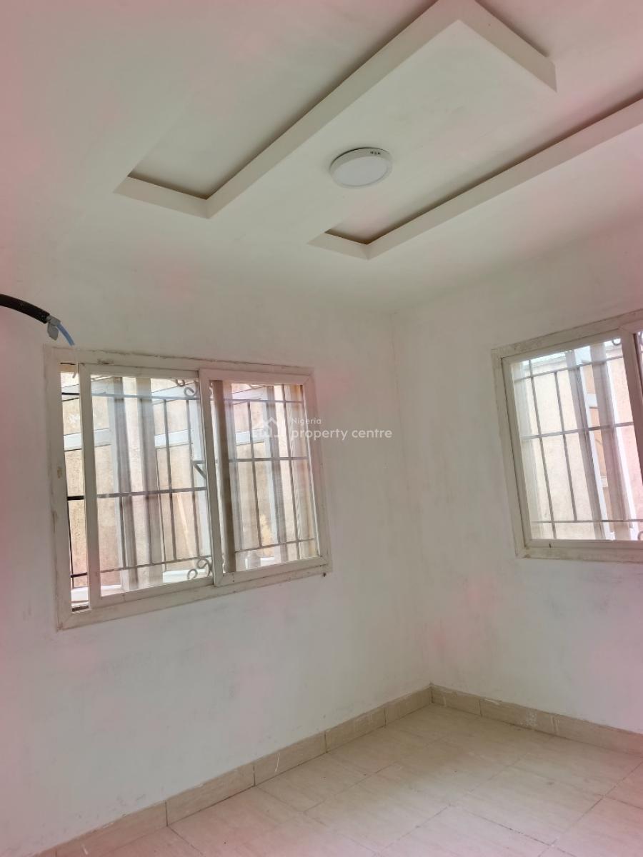 Smart Conducive Mini Flat (room and Parlor) Apartment, Abraham Adesanya Axis, Ajah, Lagos, Mini Flat (room and Parlour) for Rent