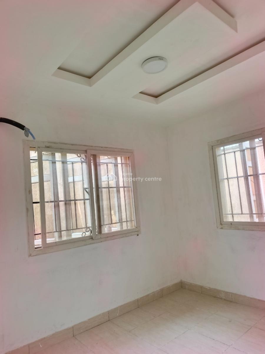 Smart Conducive Mini Flat (room and Parlor) Apartment, Abraham Adesanya Axis, Ajah, Lagos, Mini Flat (room and Parlour) for Rent