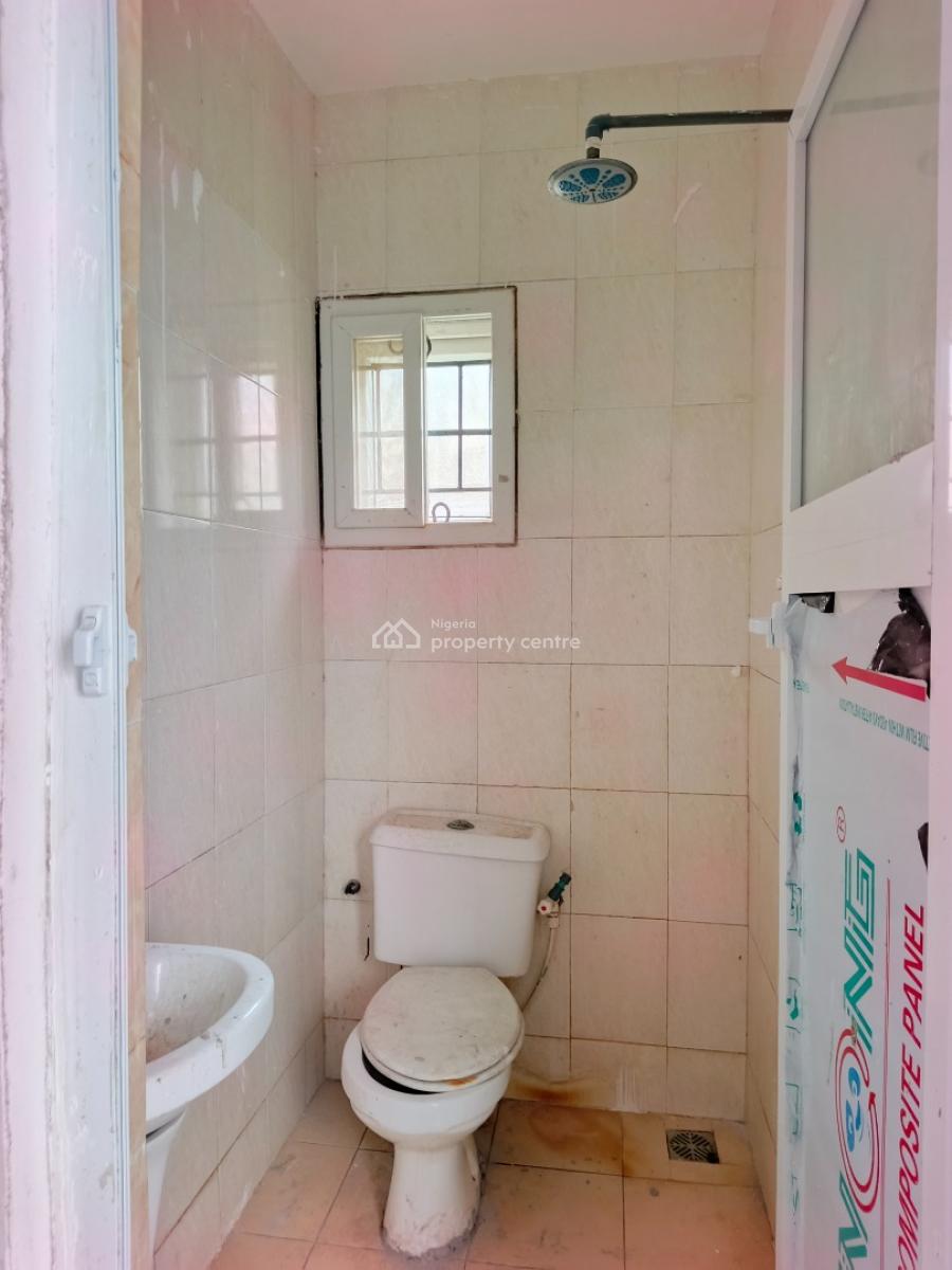 Smart Conducive Mini Flat (room and Parlor) Apartment, Abraham Adesanya Axis, Ajah, Lagos, Mini Flat (room and Parlour) for Rent