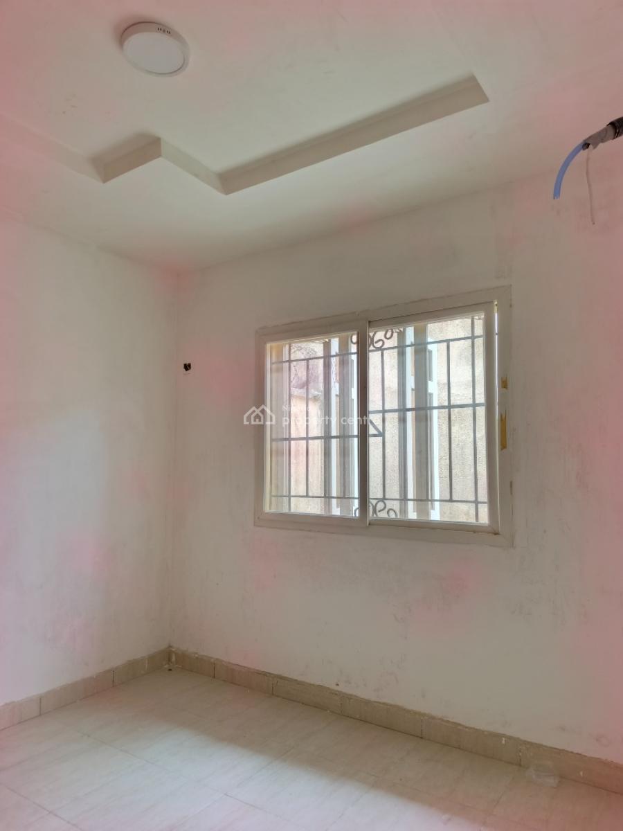 Smart Conducive Mini Flat (room and Parlor) Apartment, Abraham Adesanya Axis, Ajah, Lagos, Mini Flat (room and Parlour) for Rent