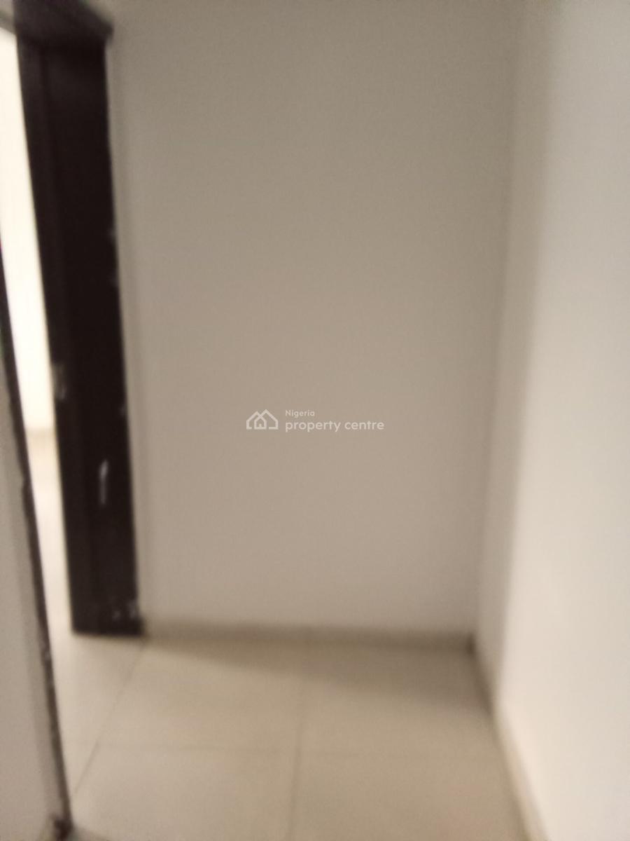 Spacious 3 Bedroom Apartment, Pan Villa Estate, Abijo, Lekki, Lagos, Flat / Apartment for Rent