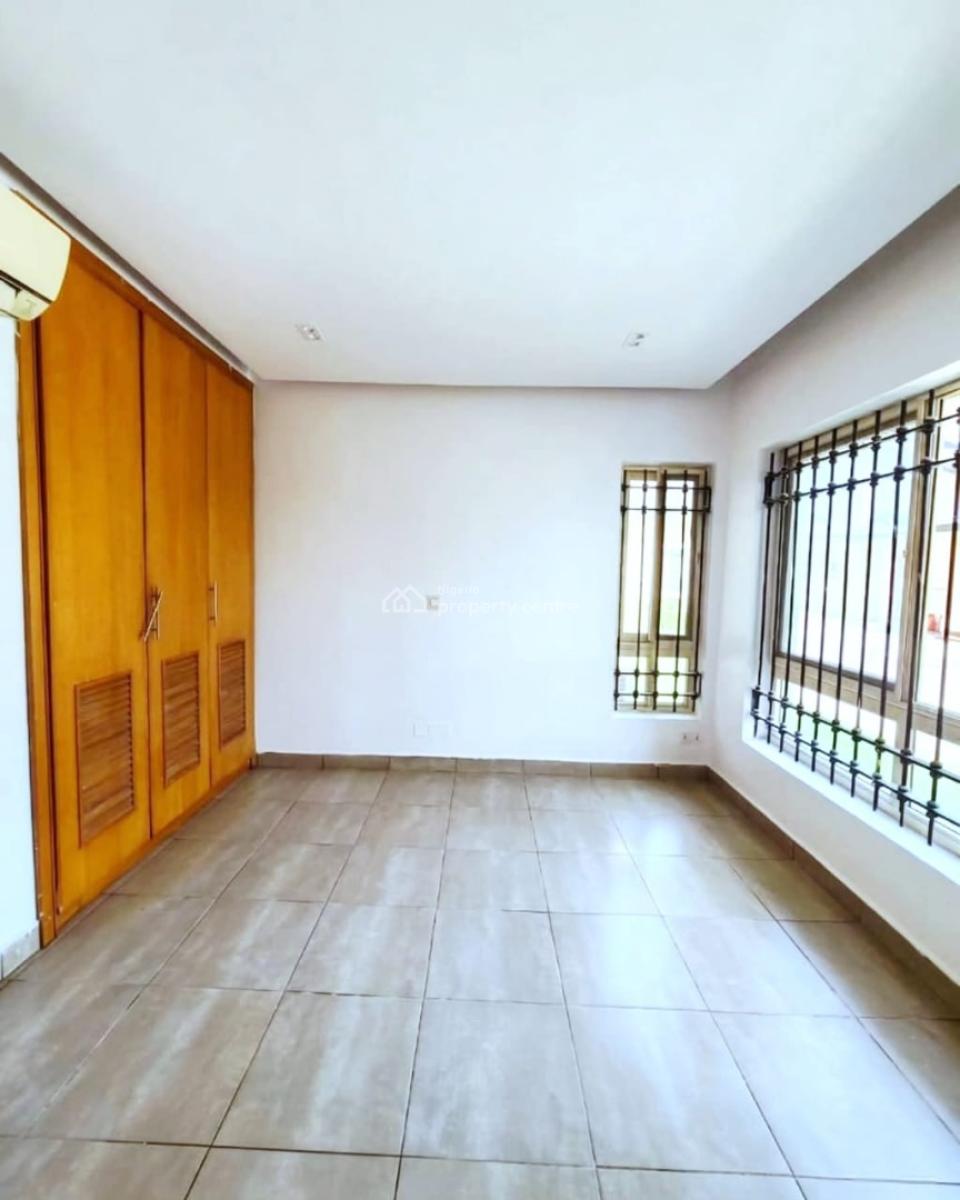 2 Bedroom Apartment, Lekki Phase 1, Lekki, Lagos, Flat / Apartment for Rent