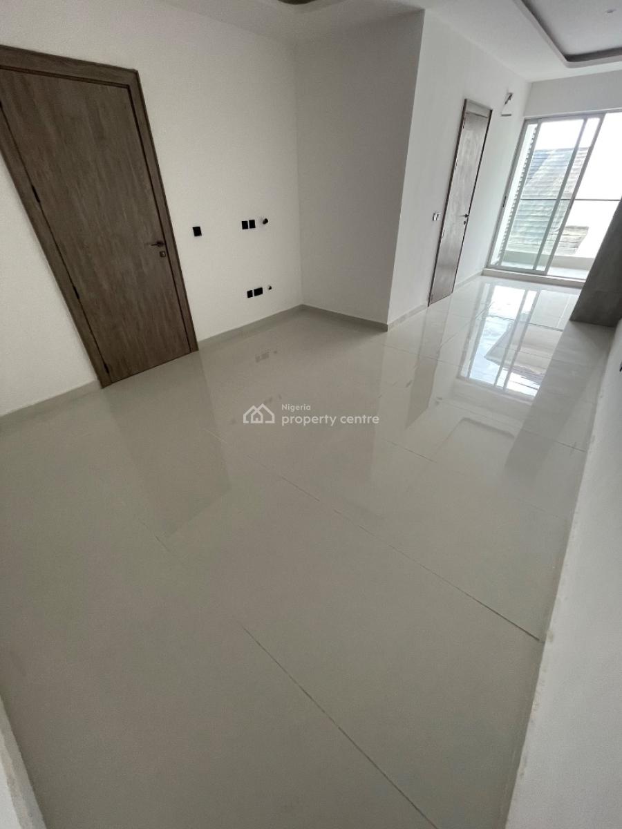 2 Bedroom Maisonnette, Off Admiralty, Lekki Phase 1, Lekki, Lagos, Terraced Duplex for Rent