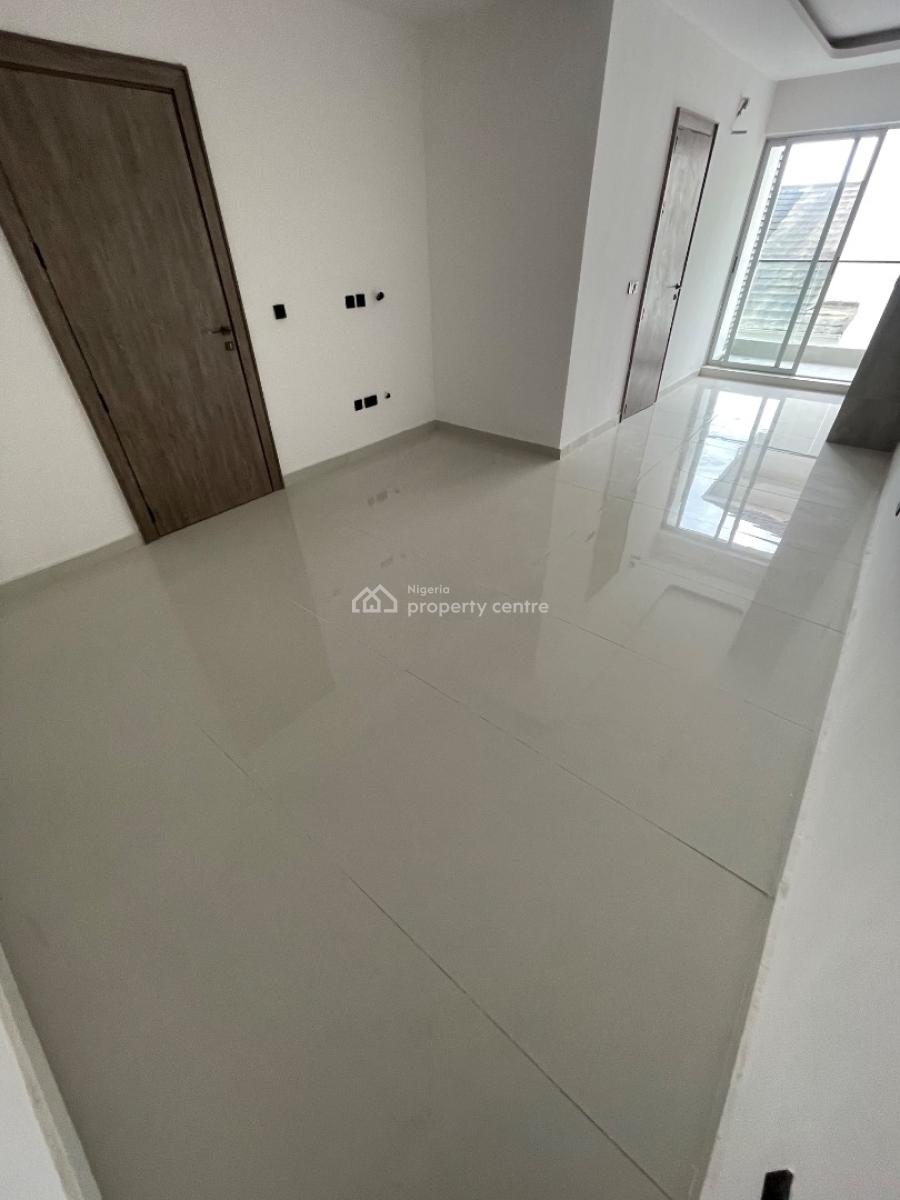 2 Bedroom Maisonnette, Off Admiralty, Lekki Phase 1, Lekki, Lagos, Terraced Duplex for Rent