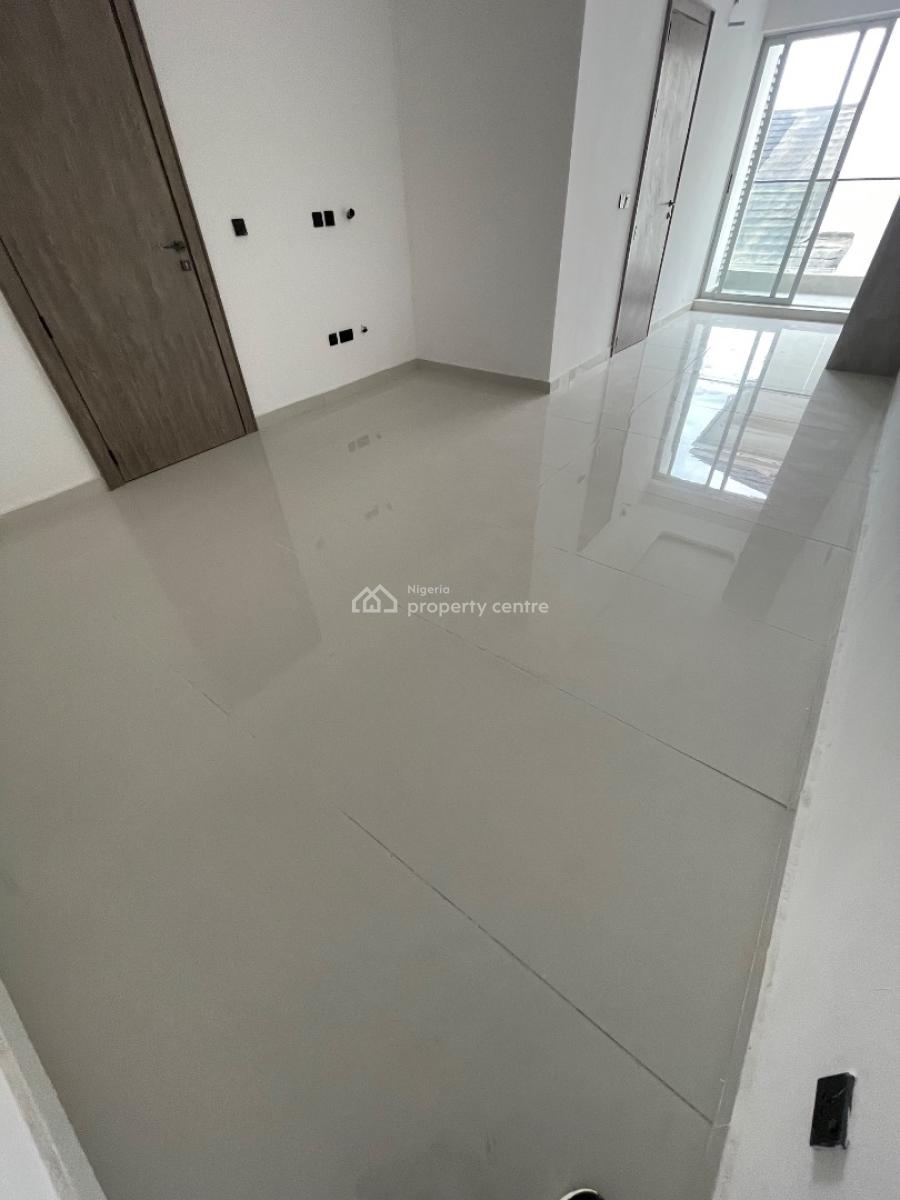 2 Bedroom Maisonnette, Off Admiralty, Lekki Phase 1, Lekki, Lagos, Terraced Duplex for Rent