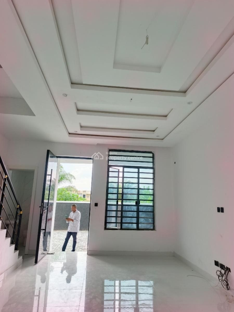 Smart Spacious Newly Built 3 Bedrooms Duplex, Abraham Adesanya Axis, Ajah, Lagos, Terraced Duplex for Rent