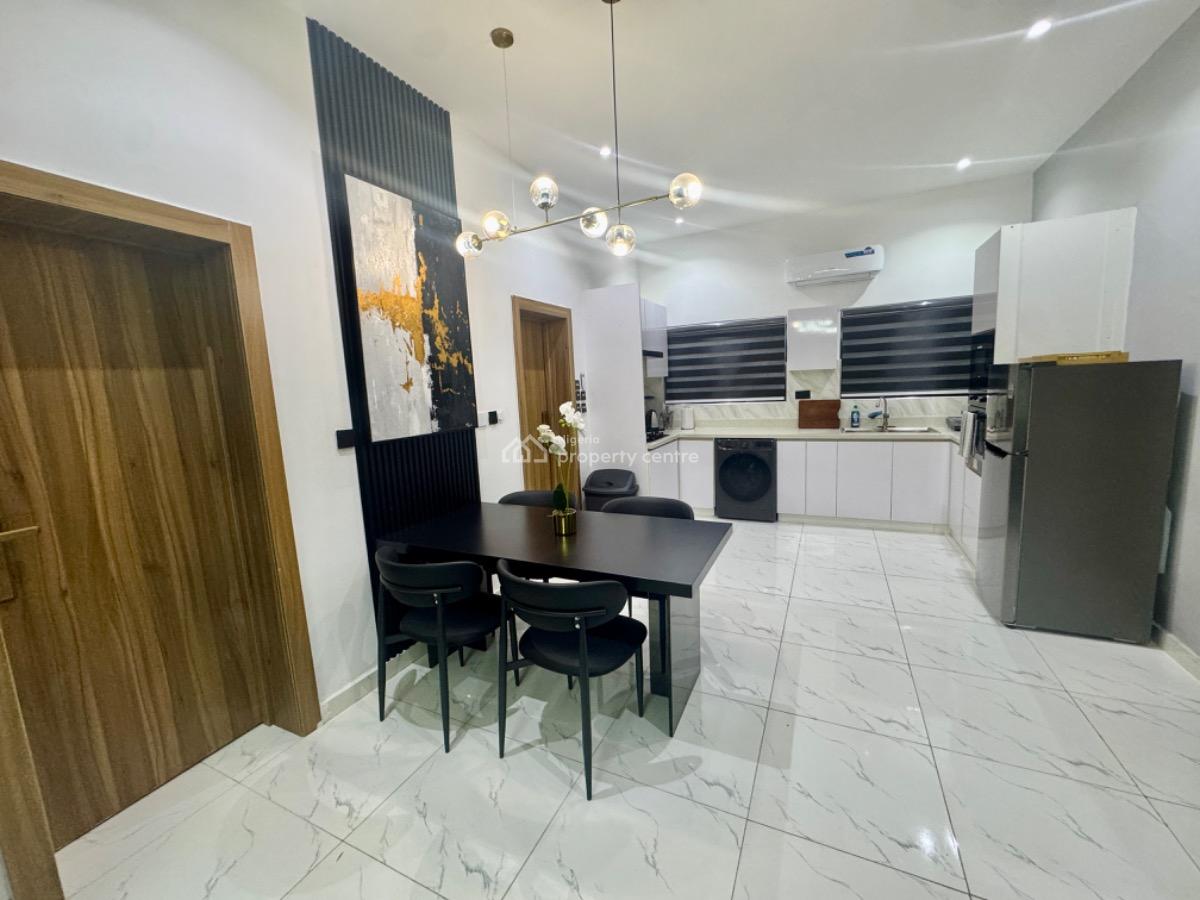 2 Bedroom Pent Floor Luxury Serviced Apartment, Abeke Animashaun Street, Lekki Phase 1, Lekki, Lagos, Flat / Apartment for Rent