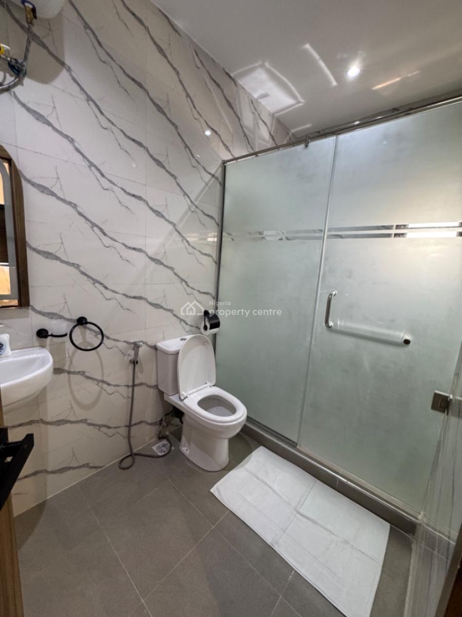 2 Bedroom Pent Floor Luxury Serviced Apartment, Abeke Animashaun Street, Lekki Phase 1, Lekki, Lagos, Flat / Apartment for Rent